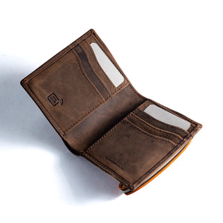 CARBONADO Bifold Wallet Classic (Brown)